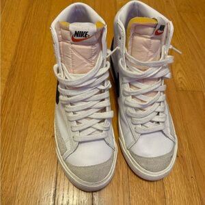 Nike High-Top Blazers
